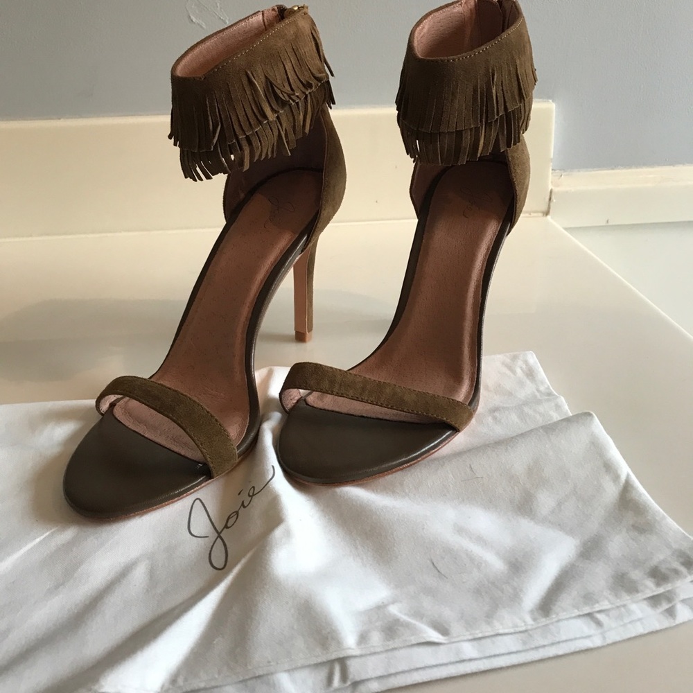 NWOT Joie Alek fringe heel 38.5 - Picture 2 of 7